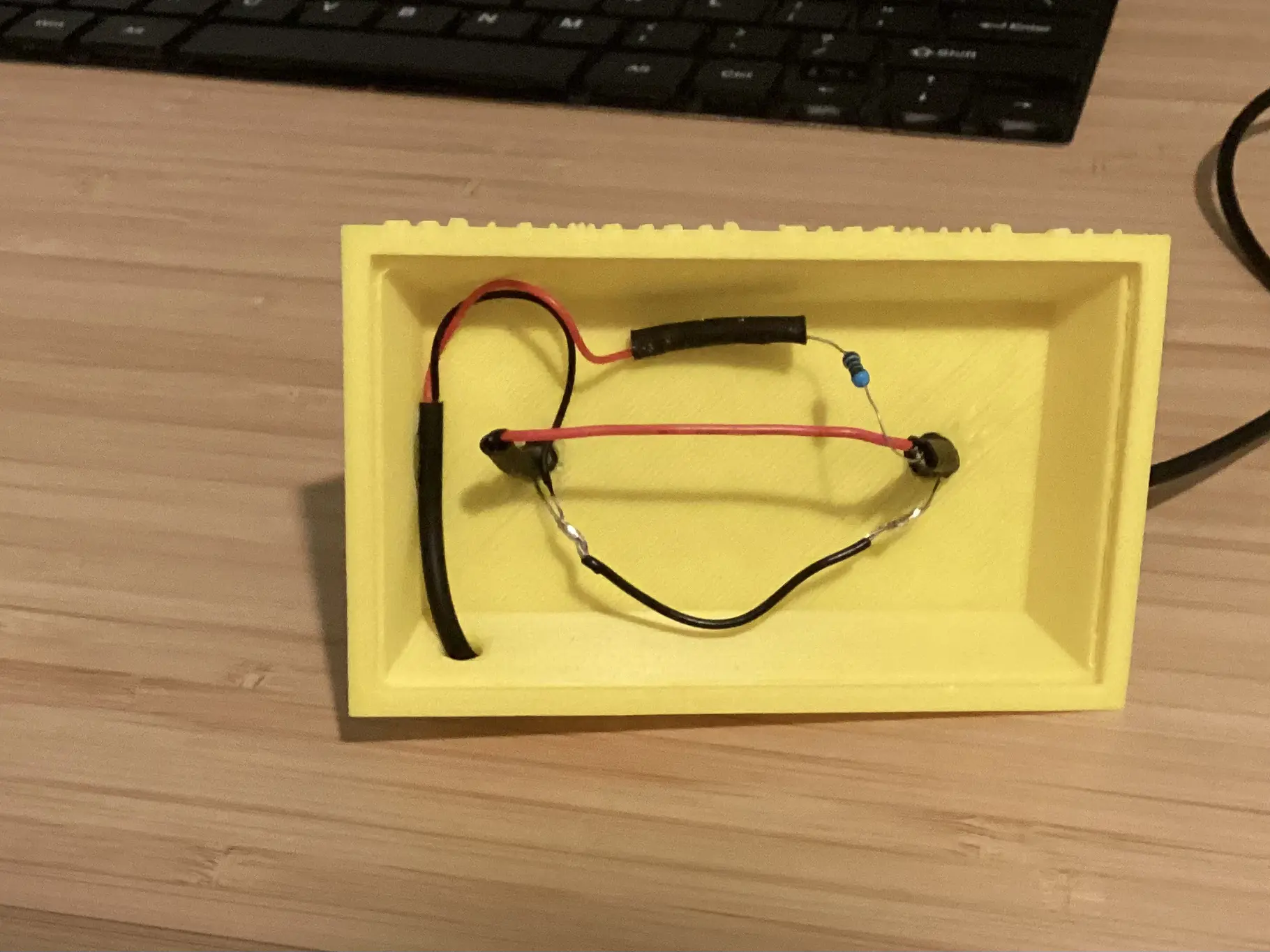 LEDs soldered in parallel with 100 ohm resistor